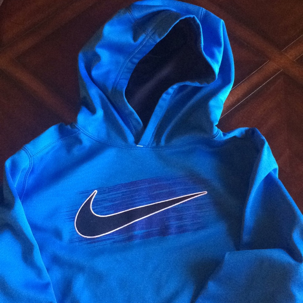 nike hoodie